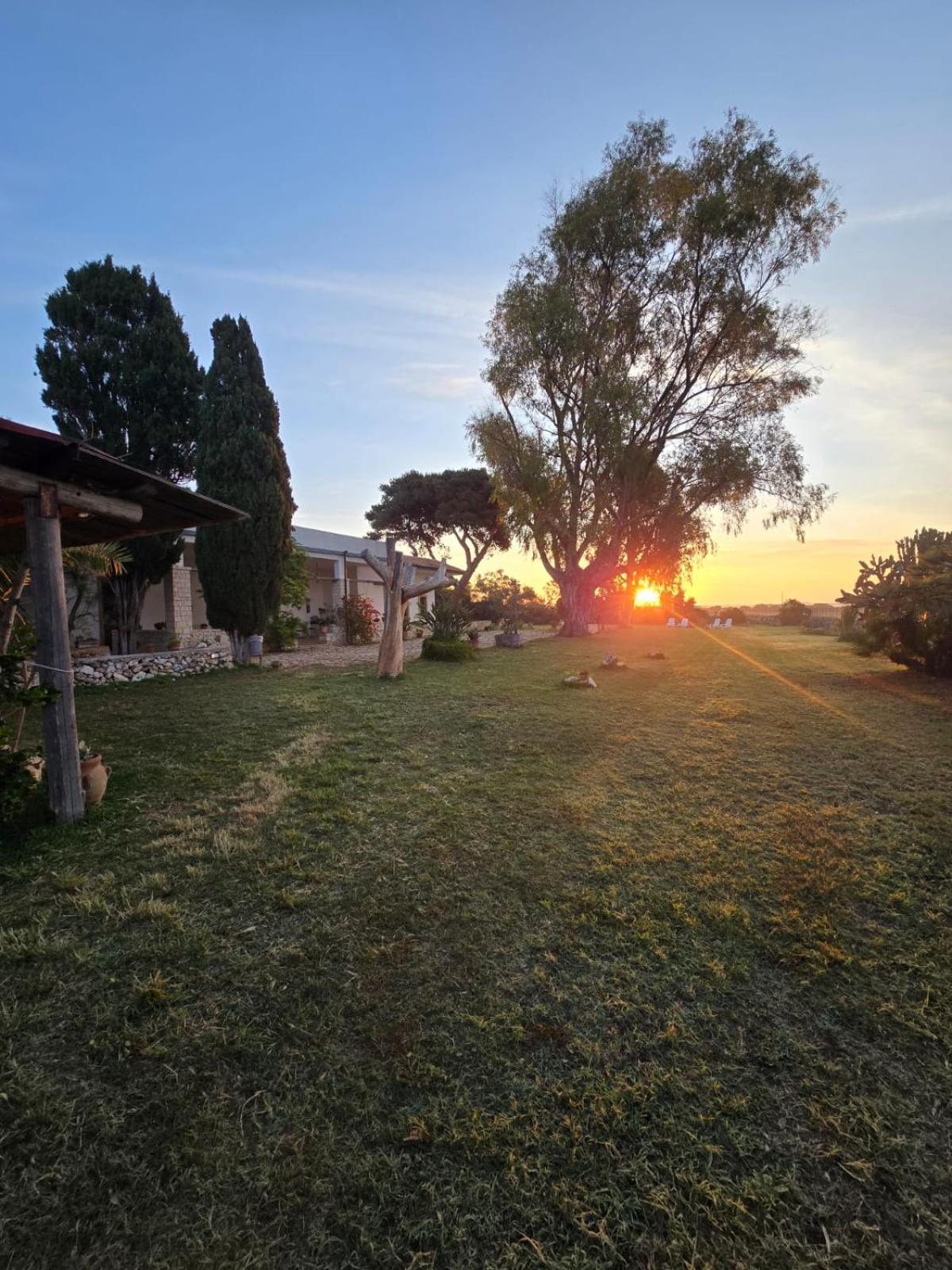 B&B Casa Cavarra Portopalo Di Capo Passero Exterior foto
